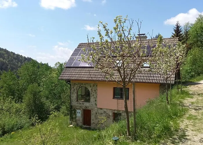 Prázdninový dům & *